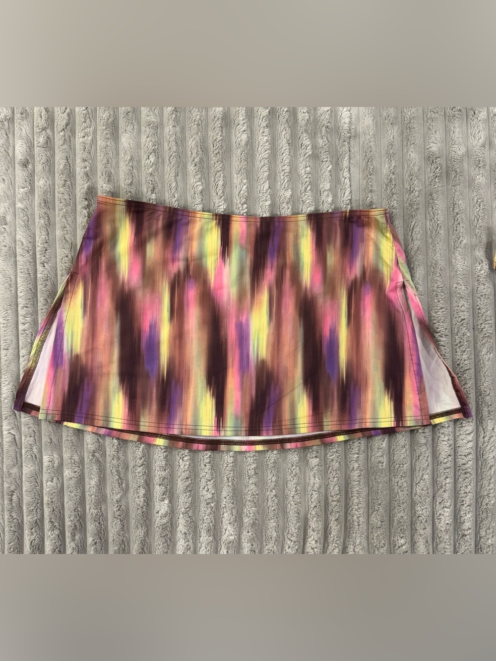 Multi-Color Abstract Stripe Tankini Set - Picture 3 of 12